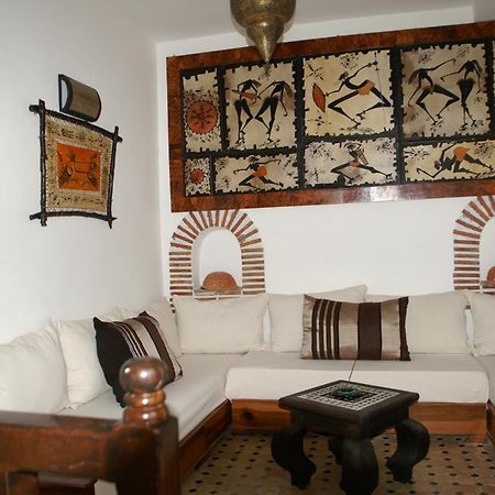Riad Bab As-Suwajra Zewnętrze zdjęcie