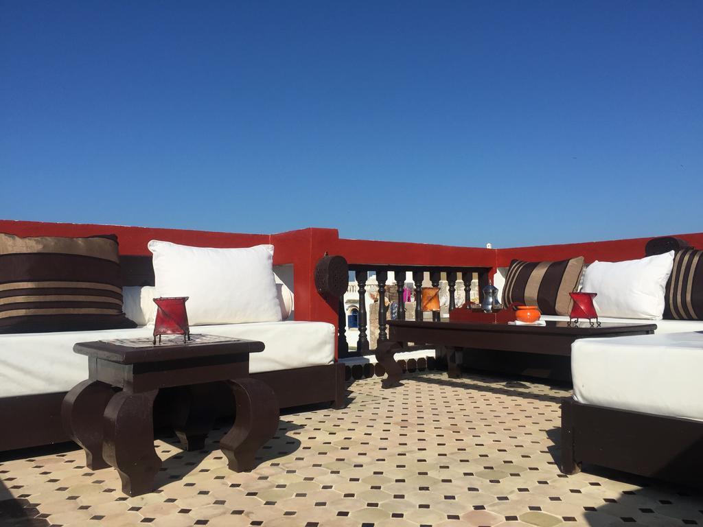 Riad Bab As-Suwajra Zewnętrze zdjęcie