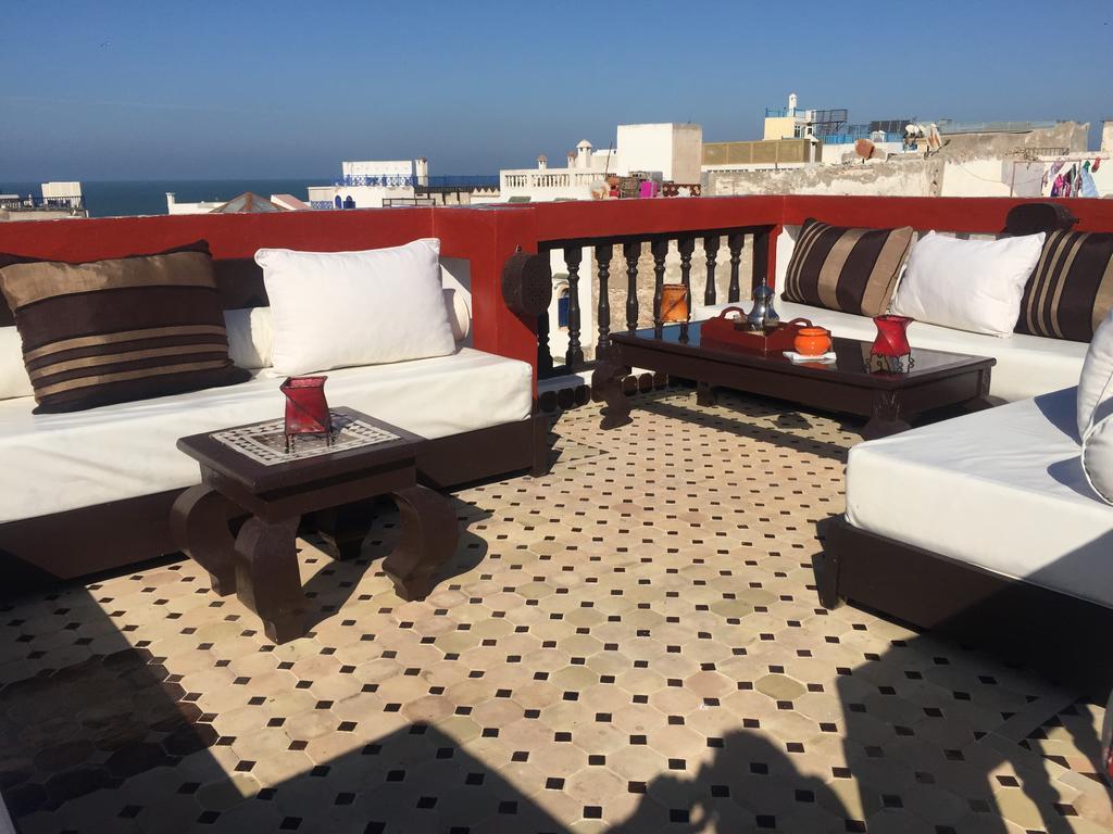 Riad Bab As-Suwajra Zewnętrze zdjęcie