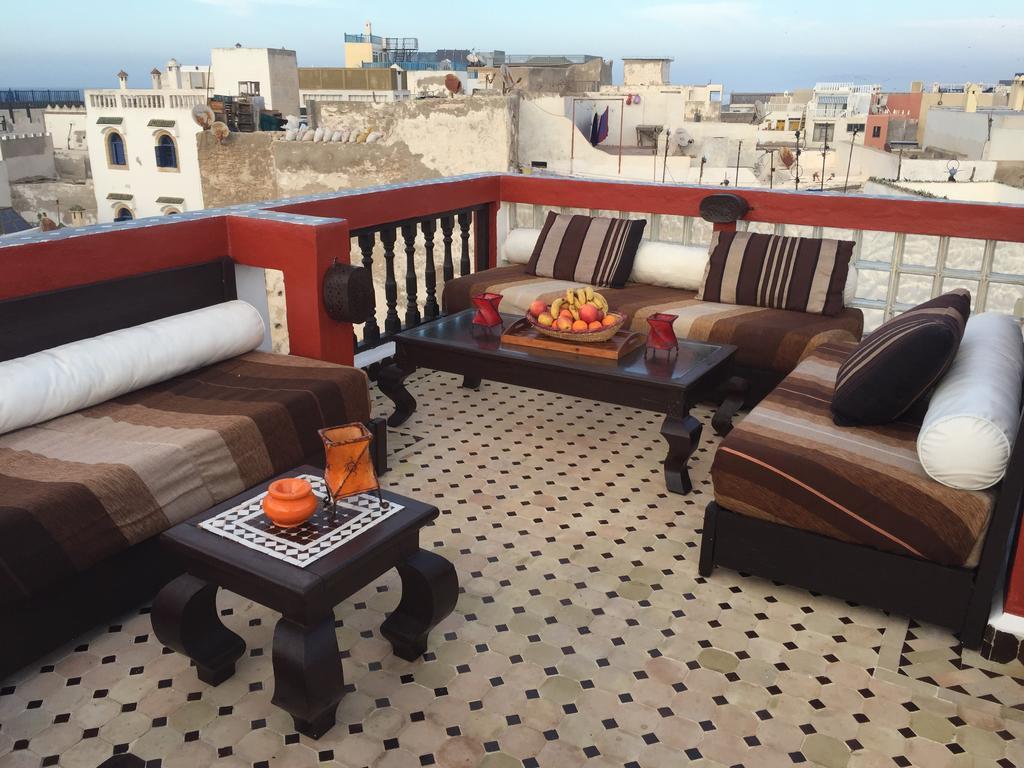 Riad Bab As-Suwajra Zewnętrze zdjęcie