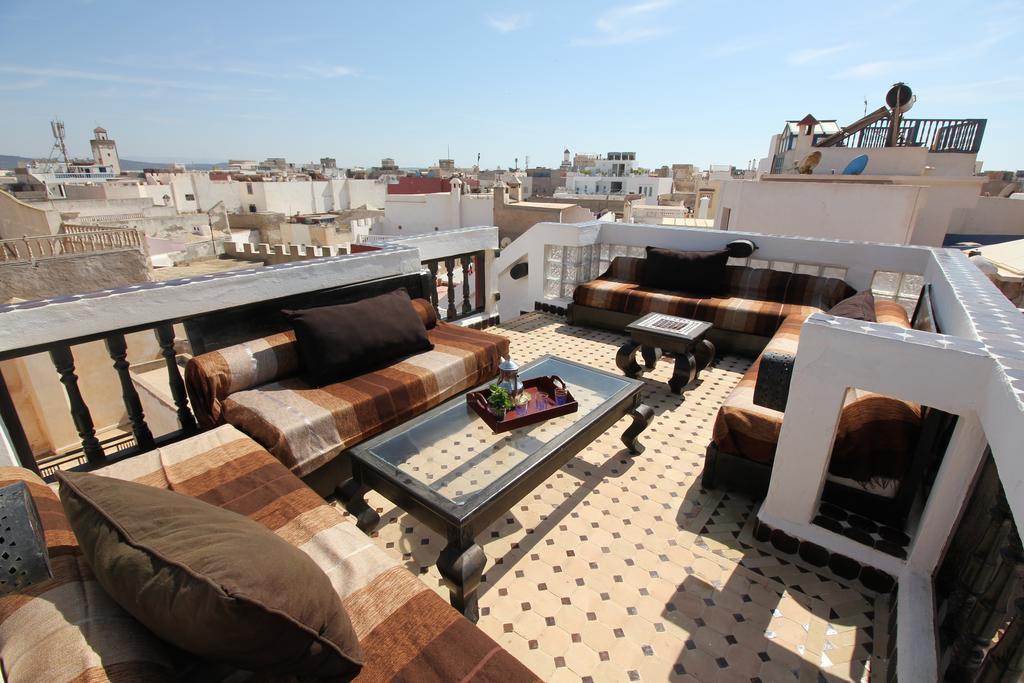 Riad Bab As-Suwajra Zewnętrze zdjęcie